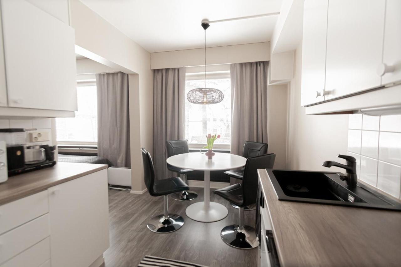 Kulkuri Hostellit Haemeenlinna Extérieur photo